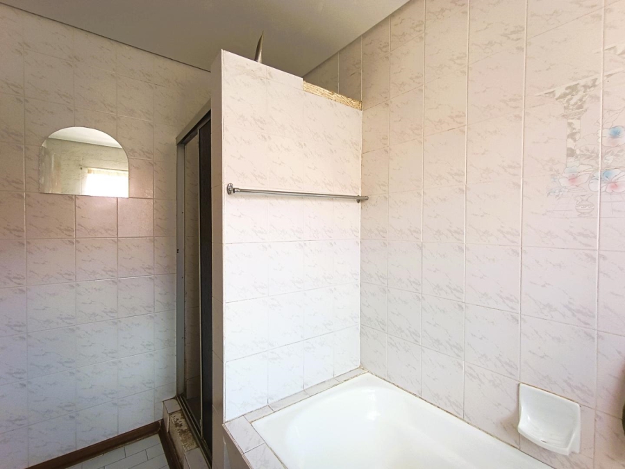 4 Bedroom Property for Sale in Universitas Free State